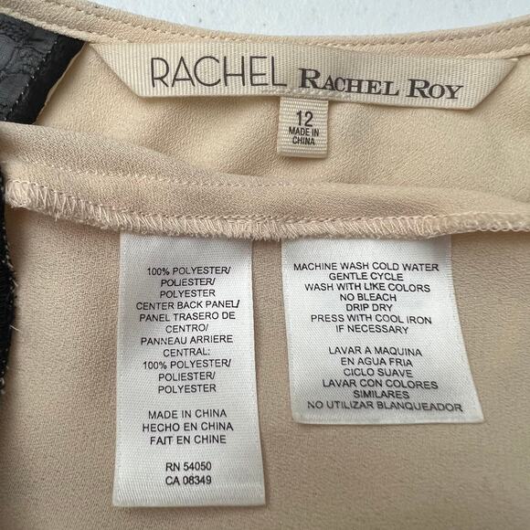 Rachel Rachel Roy (12) Cream Black Sleeveless Plunge V Wrap Front Romper - Picture 7 of 7